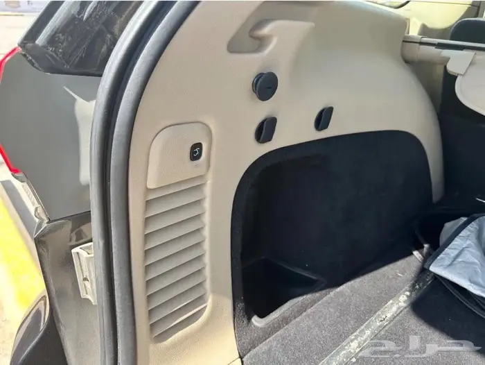 جراند شيروكى بحالة الوكالة للبدل 19