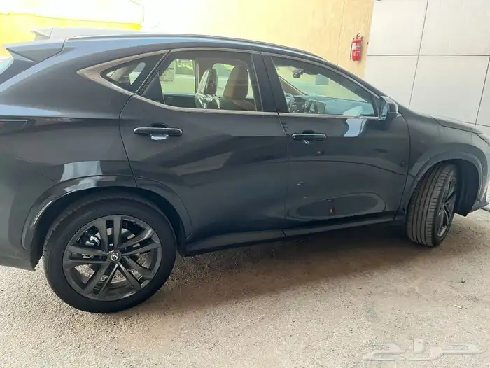 لكزس NX350h هايبرد 2026 3