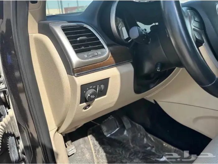 جراند شيروكى بحالة الوكالة للبدل 22