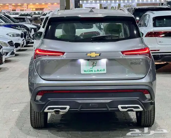 شفروليه كابتيفا فل كامل لون اسود موديل 2025 5