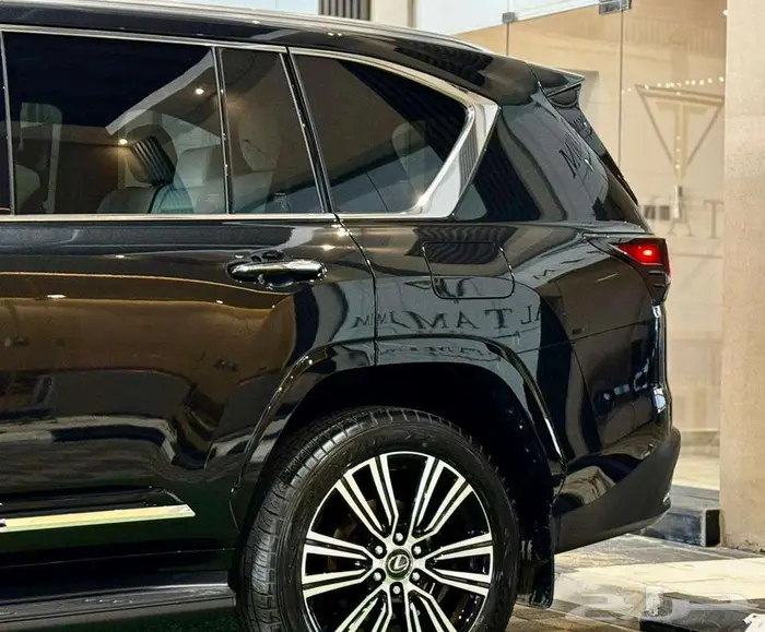 جيب لكزس LX600 2024 ماشي 3800 كم فقط 26