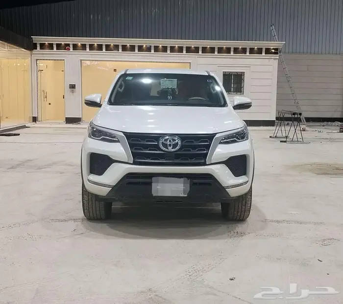 فورشنر بنزين 4 سلندر بدون دبل موديل 2022 2