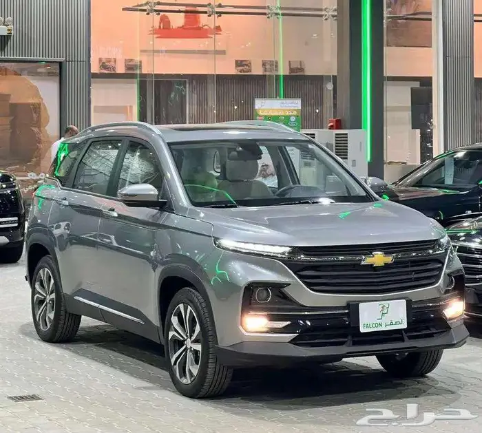 شفروليه كابتيفا فل كامل لون اسود موديل 2025 3