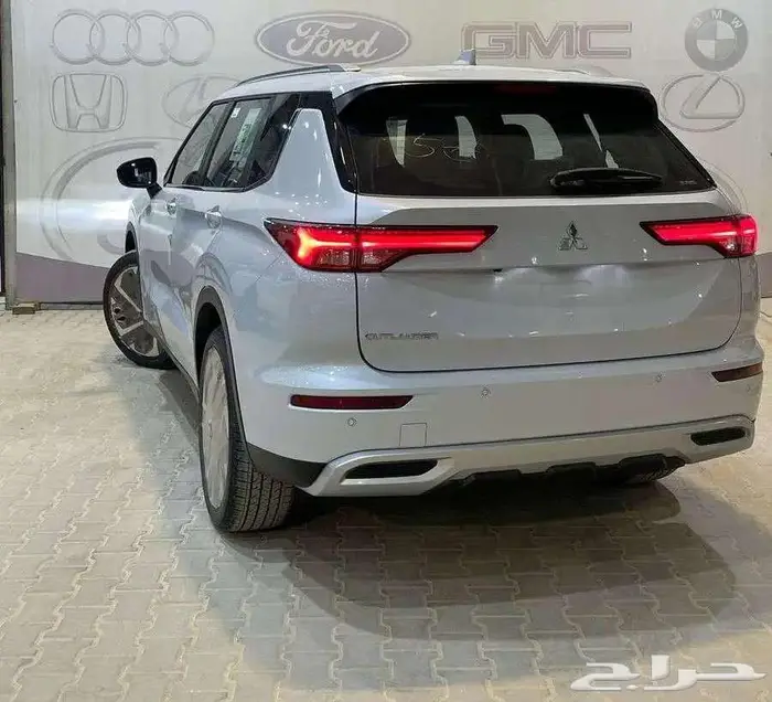 ميتسوبيشي - اوت لاندر - 2025 2