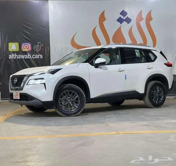 نيسان اكس تريل ستاندر دبل 5 راكب ابيض واسمنتي 2026 1