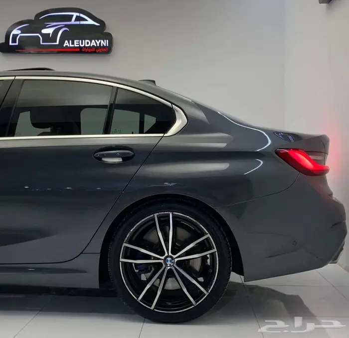 بي ام دبليو330iM 2021 7