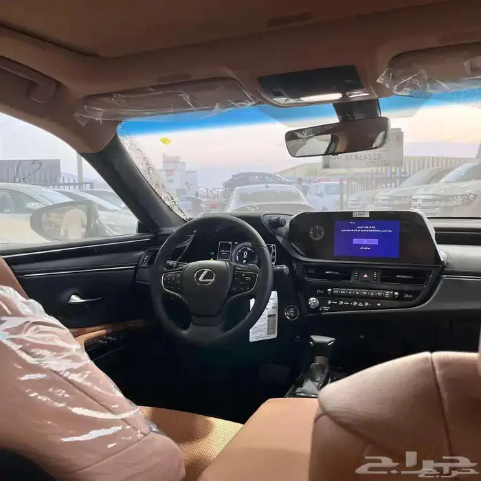 لكزس 250 AA بنزين كاش و تموييل 2025 5