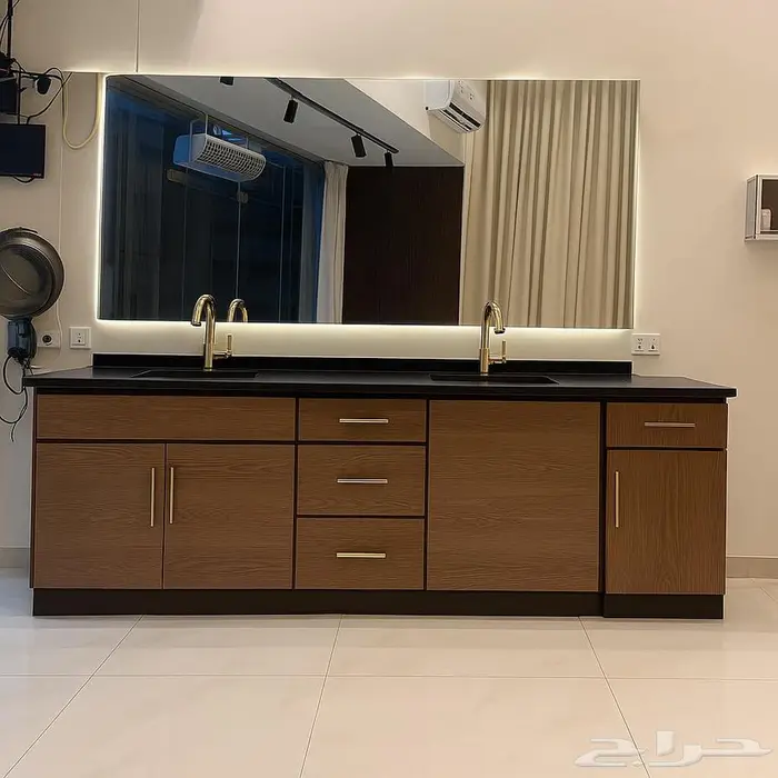 للبيع طاولة مغسلة صالون (مجلى) فاخره 0