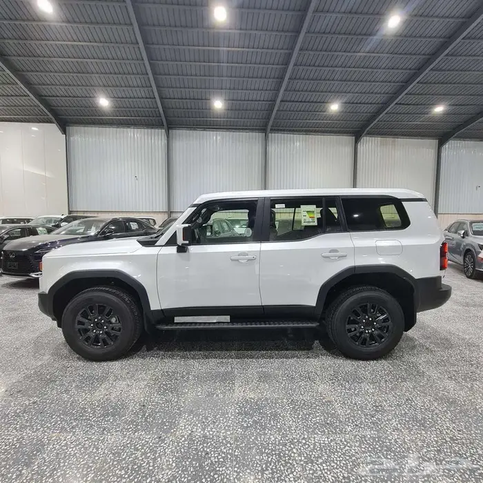 تويوتا برادو TXL1 بنزين 2025 السعر 189750 3