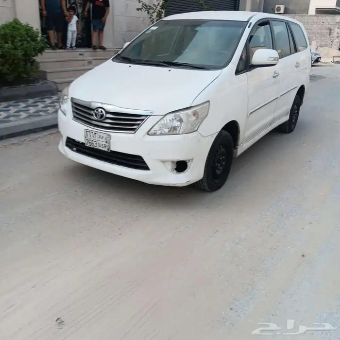 تويوتا انوفا 2014 4