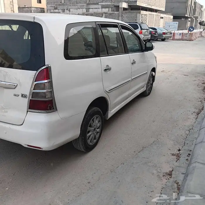 تويوتا انوفا 2014 2