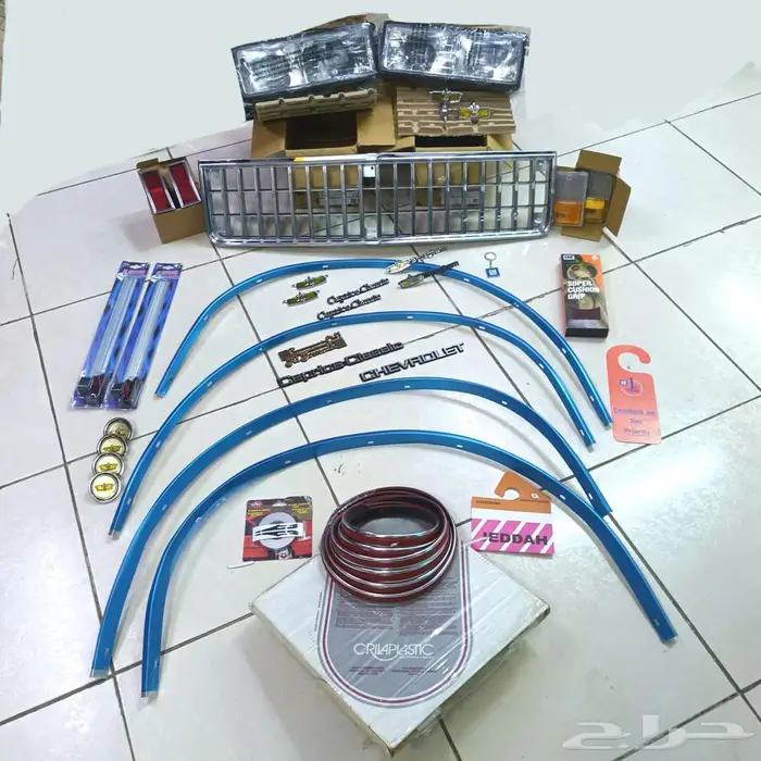 قطع تجديد بدي كابرس 90 وتحت وديكورات داخلية ونياكل وجلود 37