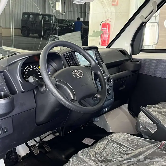 عرض_الاقساط_تويوتا_باص_لايت_اس_فان_قير_عادي_وتماتيك_2025 7