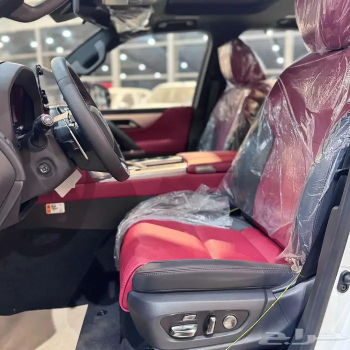 لكزس اف سبورت بريمي 2025 16