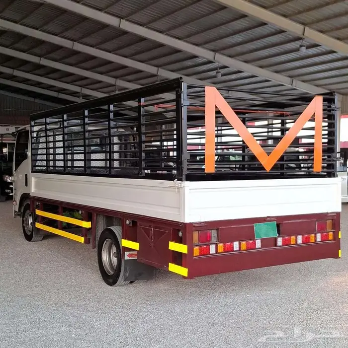 ايسوزو دينا صندوق 5 متر قير عادي 2014 8