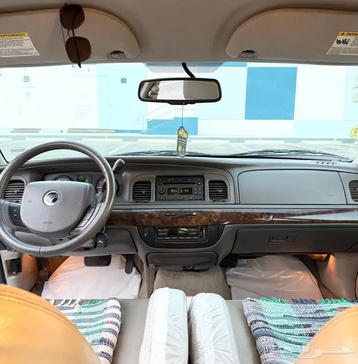 جراند ماركيز موديل 2010 بدي بلد 8