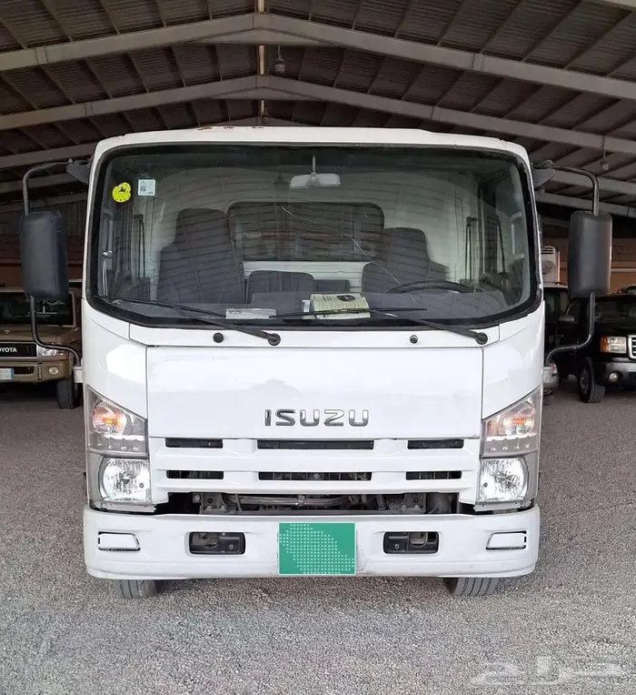 ايسوزو دينا صندوق 5 متر قير عادي 2014 0