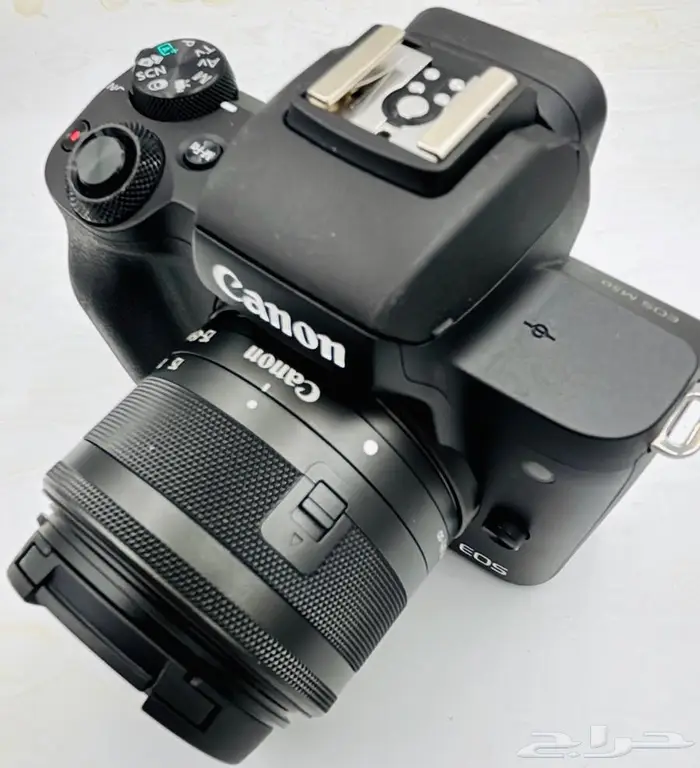 كاميرا كانون M50 الإصدار الأول 1