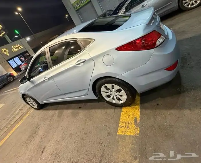 اكسنت للبيع موديل 2012 2