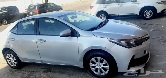 تويوتا كورولا 2017 10