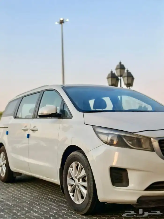 كيا كارنفال 2016 نص فل الجبر كاش او اقساط 24