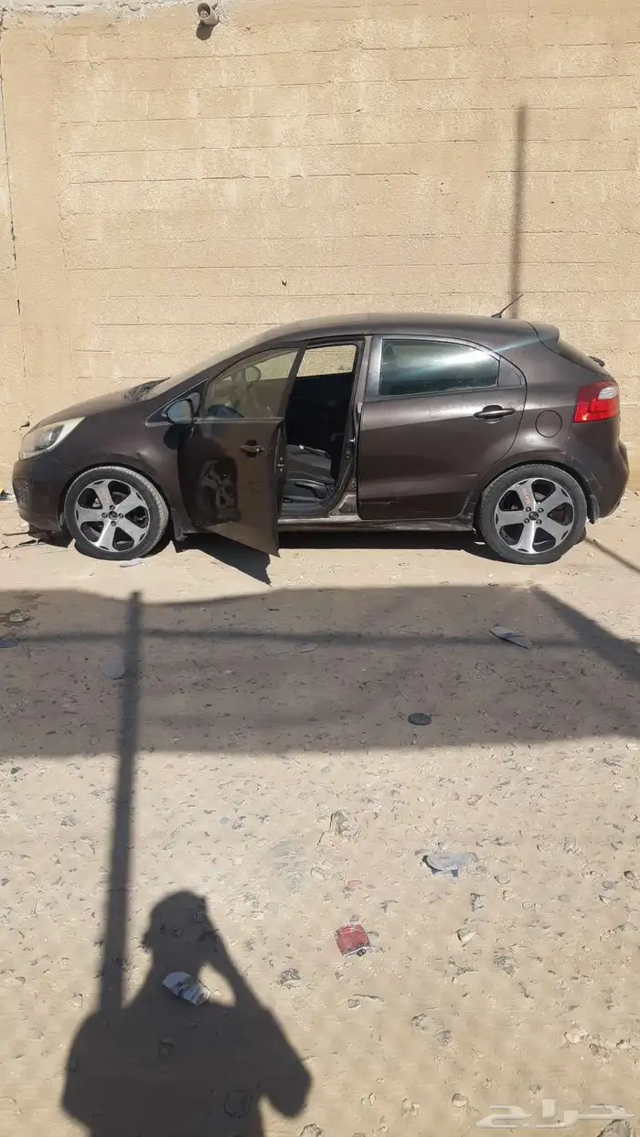 كيا ريو هاتش باك فل كامل 2015 0