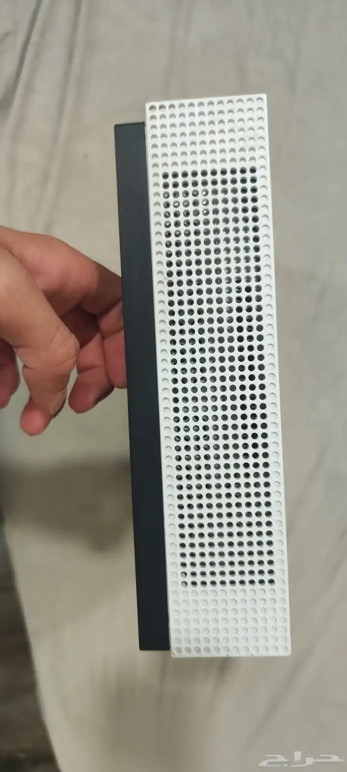 اكس بوكس ون اس 4