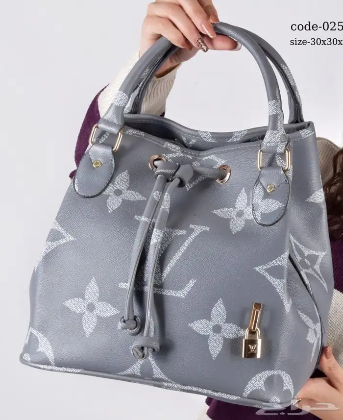 شنط ماركات درجه اولى 30