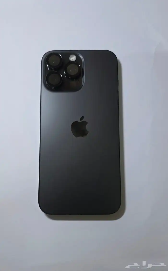 آيفون 16 برو ماكس 1