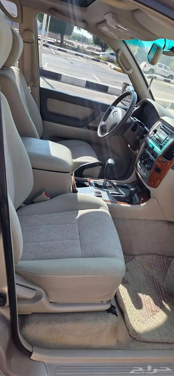 تايوتا لاندكروزر 2003 10