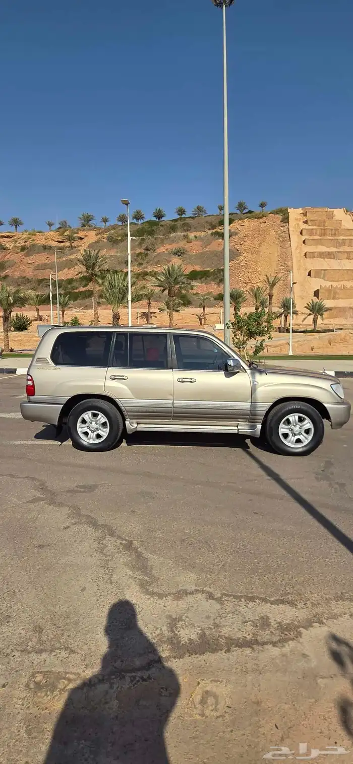 تايوتا لاندكروزر 2003 23