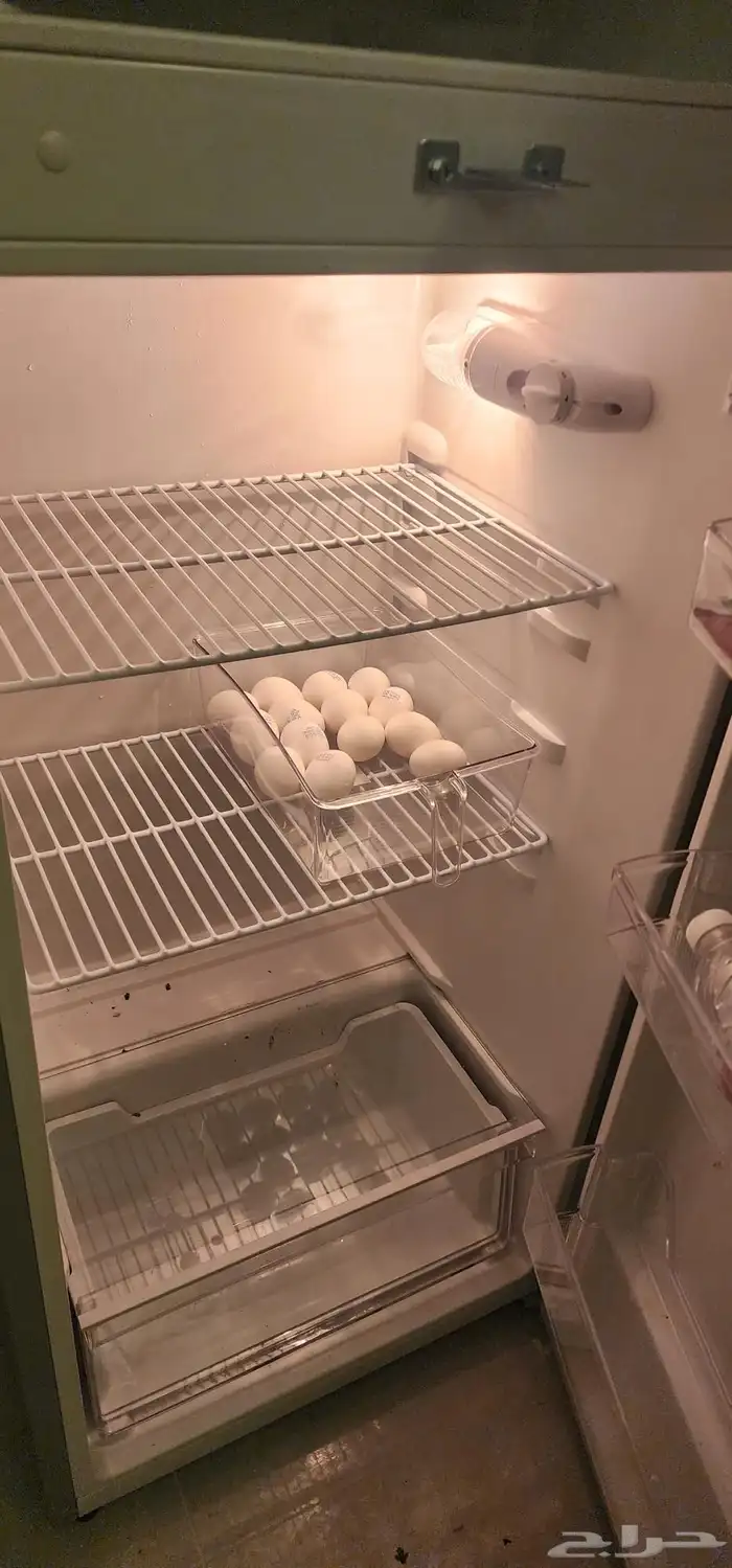 ثلاجة للبيع 3