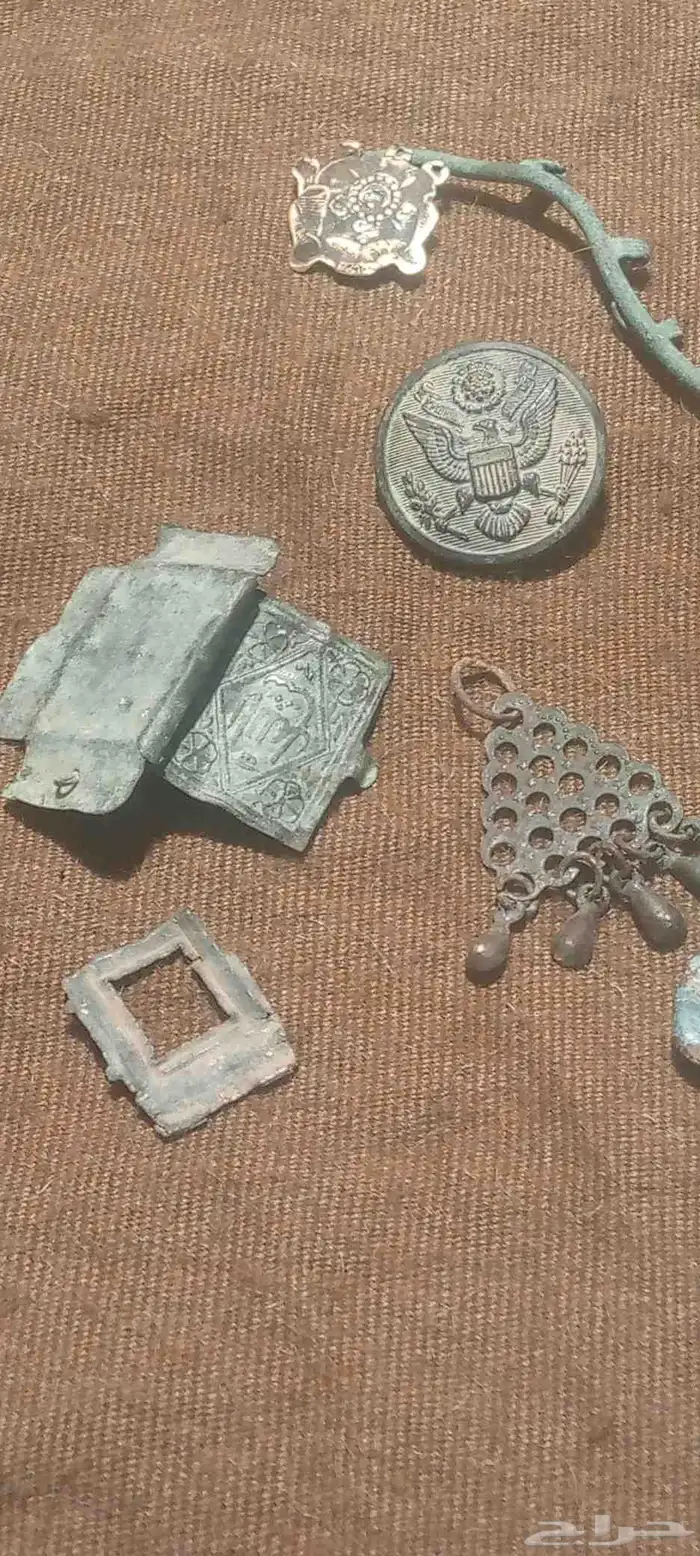 عملات نقدية قديمه وقطع اثار قديمه 1