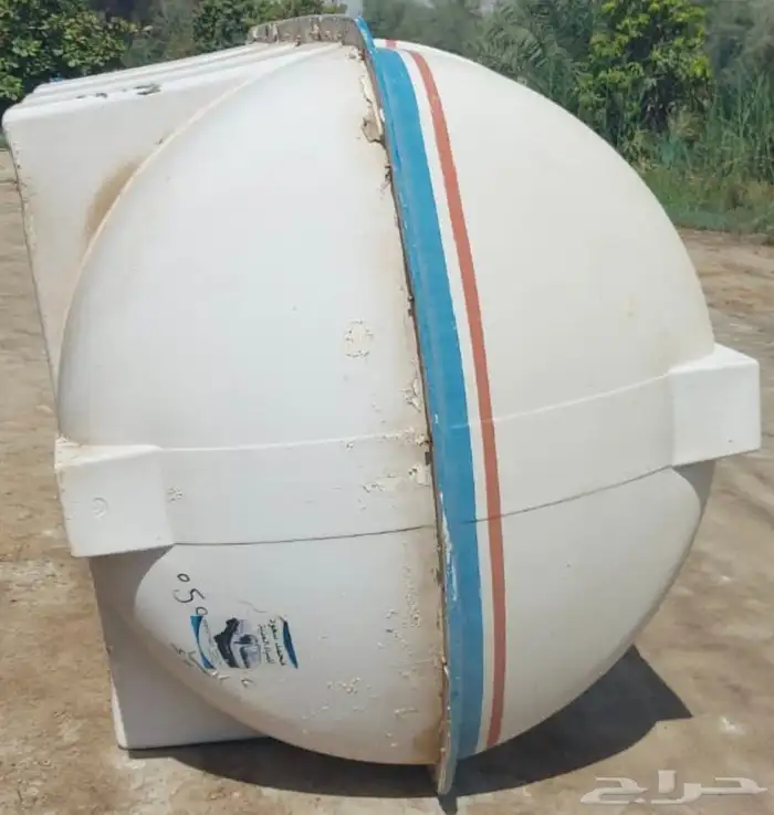 خزان ماء فايبرجلاس كبير مستخدم 2