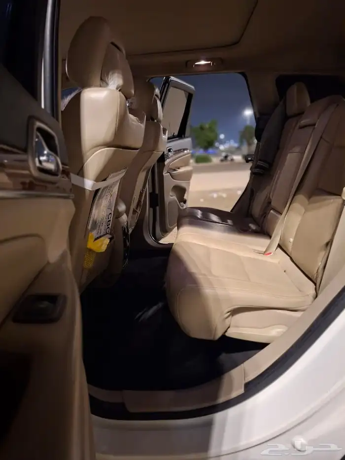 جيب جراند شيروكي 6