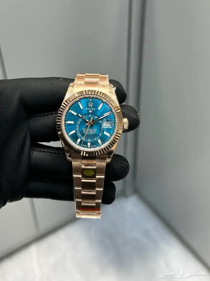 ساعات ماركات عالمية الشكل الجديد 10