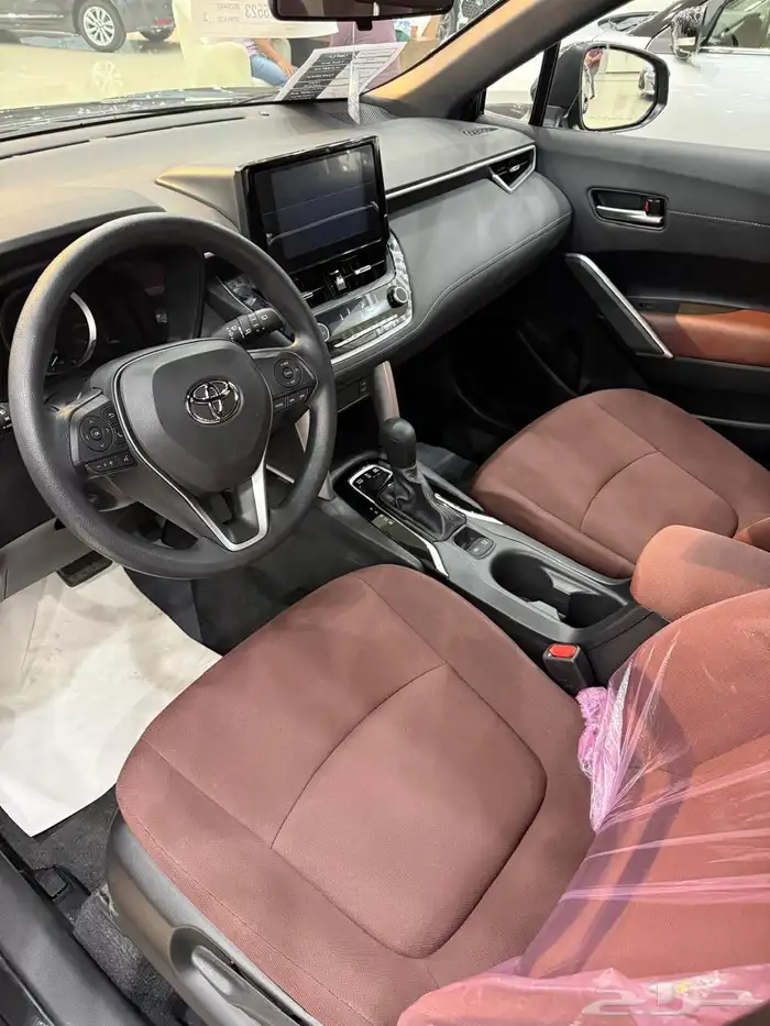 كورلا كروس 2025 2