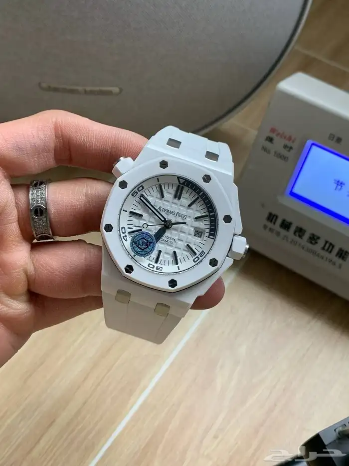 ساعات ماركات عالمية الشكل الجديد 5