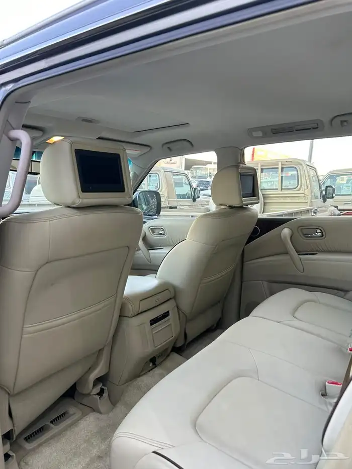 نيسان باترول بلاتنيوم 2017 8 سلندر. عداد 293 ألف كيلو 3