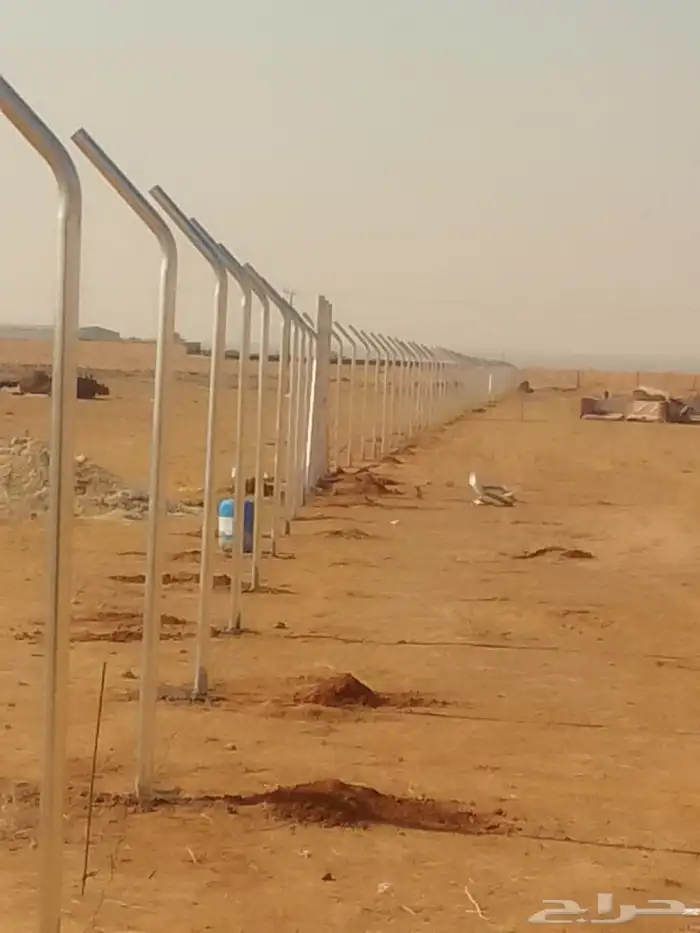 السلام عليكم نقوم بتوريد وتركيب جميع انواع الشبوك 1