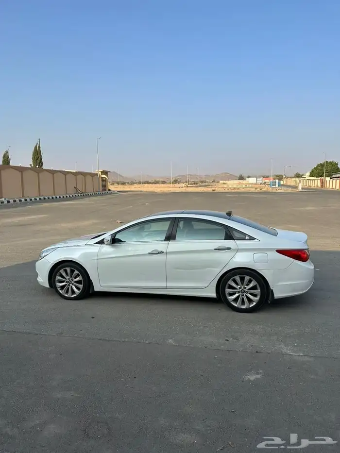 هونداي سوناتا 2011 4