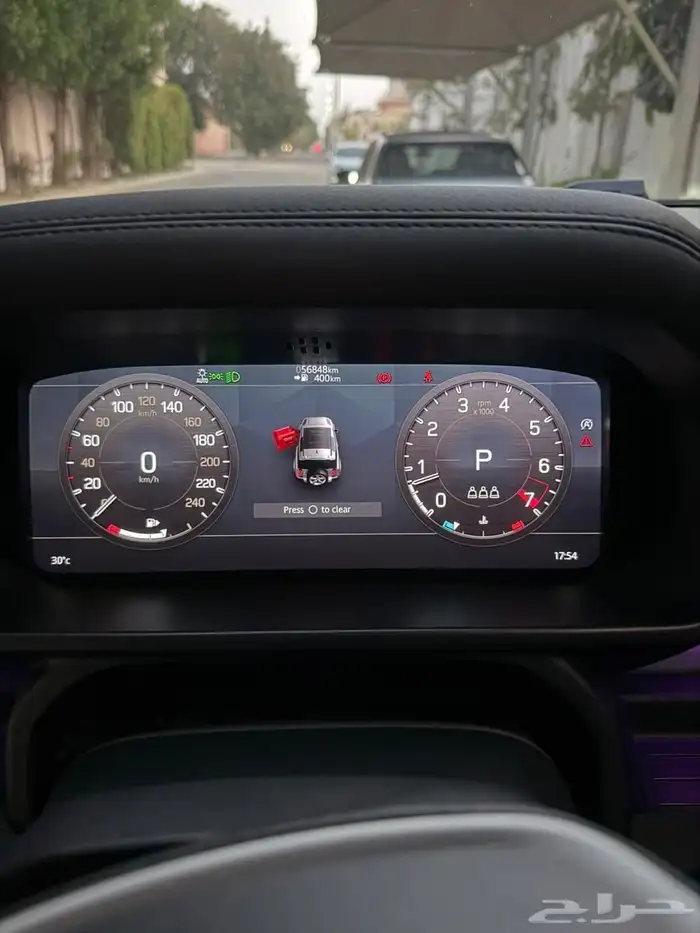 ديفندر للبيع 5