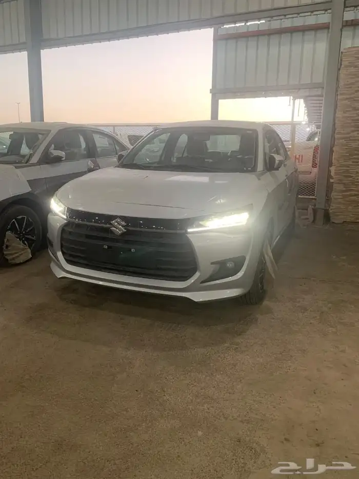 سوزوكي ديزاير GLX موديل 2025 الشكل الجديد 3