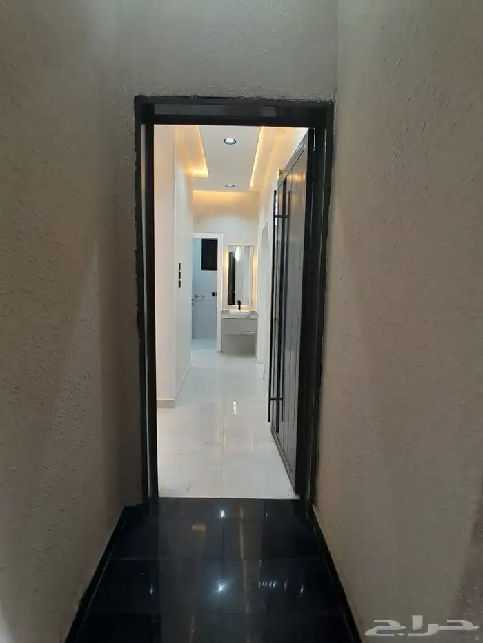 للبيع دور ارضي تمليك 6غرف حي الطلح بسعر 580الف تشطيبات راقيه 11