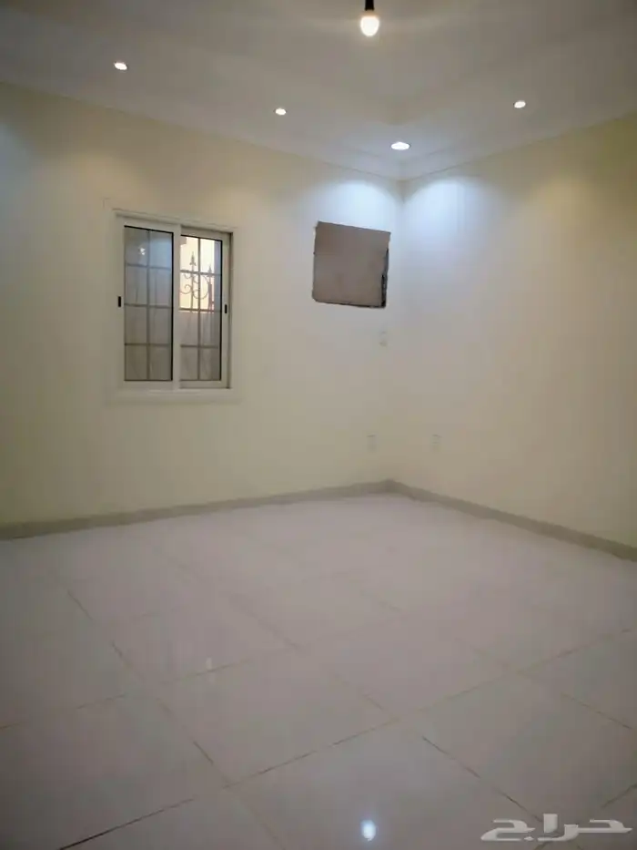 شقه للايجار حي السلامه غرفتين يوجد لدينا شقق للايجار جده 2