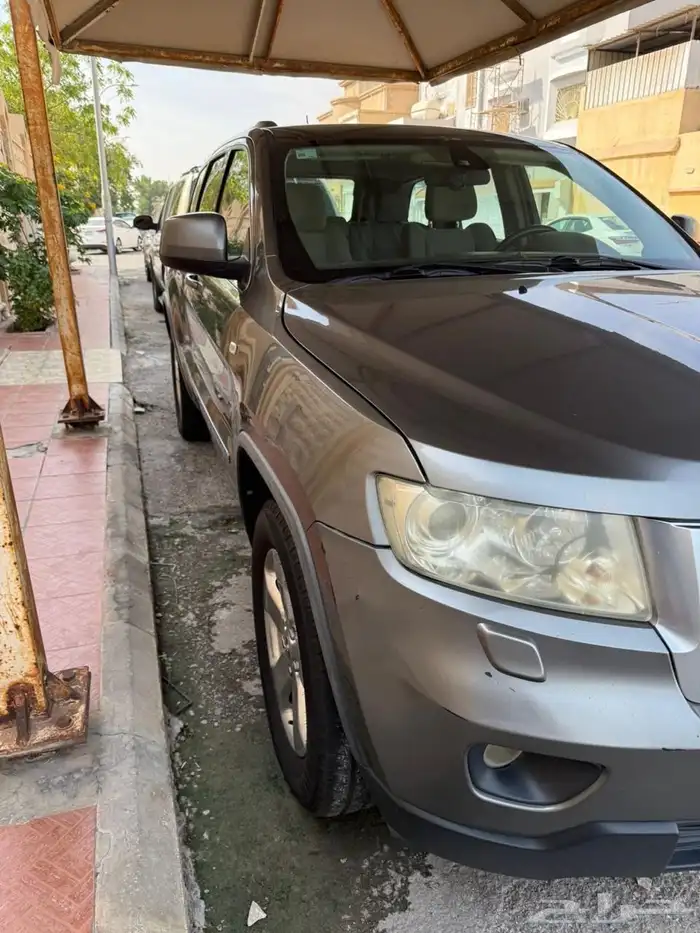 جيب جراند شوروكي 2012 للبيع 1