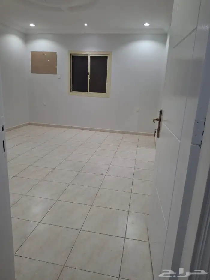 شقة للبيع في الكعكية موقع مميز 0