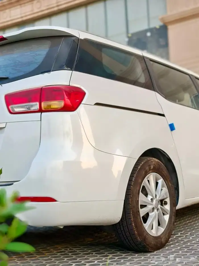 كيا كارنفال 2016 نص فل الجبر كاش او اقساط 14