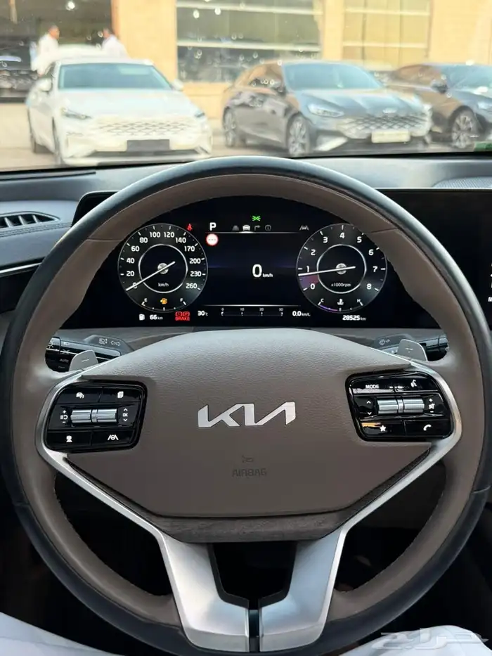 كيا K8 2023 فل كامل 6 سلندر 8