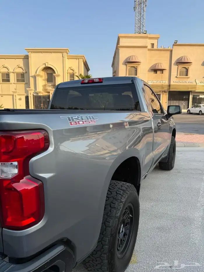 سلفرادو تريل بوس 7